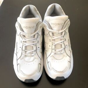 VIONIC Women's 23 Walk White Leather Walking Shoes Sneakers 9